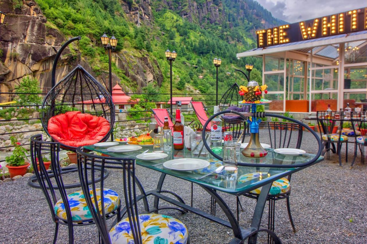 Paradise-The Whitehouse Cafe Манали Экстерьер фото